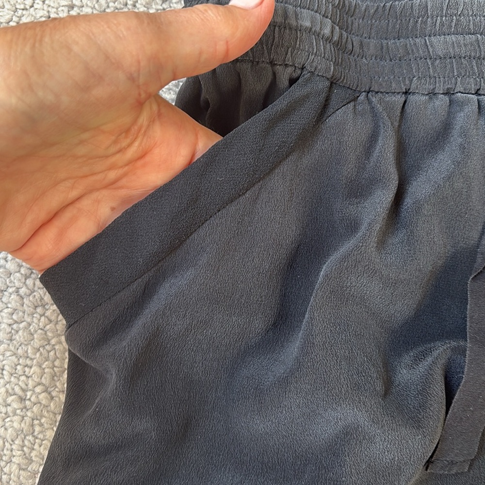 Vintage Aritzia black jumper - Picture 6 of 7